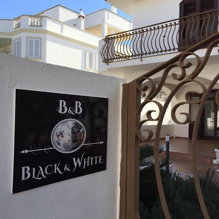 B&B Black-And-White Gallipoli Exterior photo